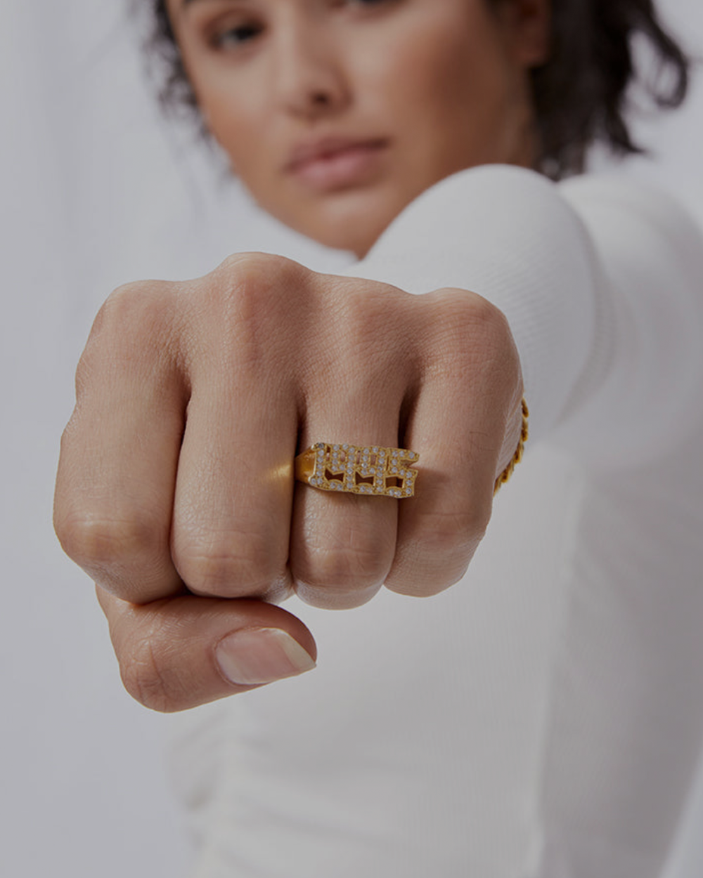 DATE ZIRCON RING